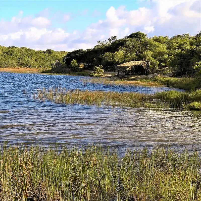 A lagoa encantada, aldeia do Alto Timbu, na Baia da Traição